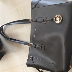 Michael Kors Shoulder Bag